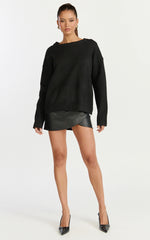 Amanda Top - Crew Neck Long Sleeve Knit Sweater in Black