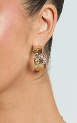 Carli Textured Hoop Earrings in Gold