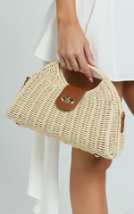 Ebony Bag - Straw Crossbody Bag in Tan